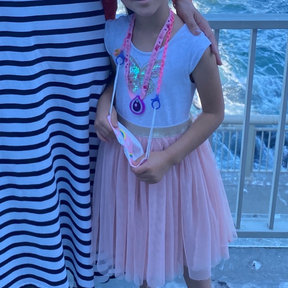 Pink Sparkle Dresses - Picture 15 of 15